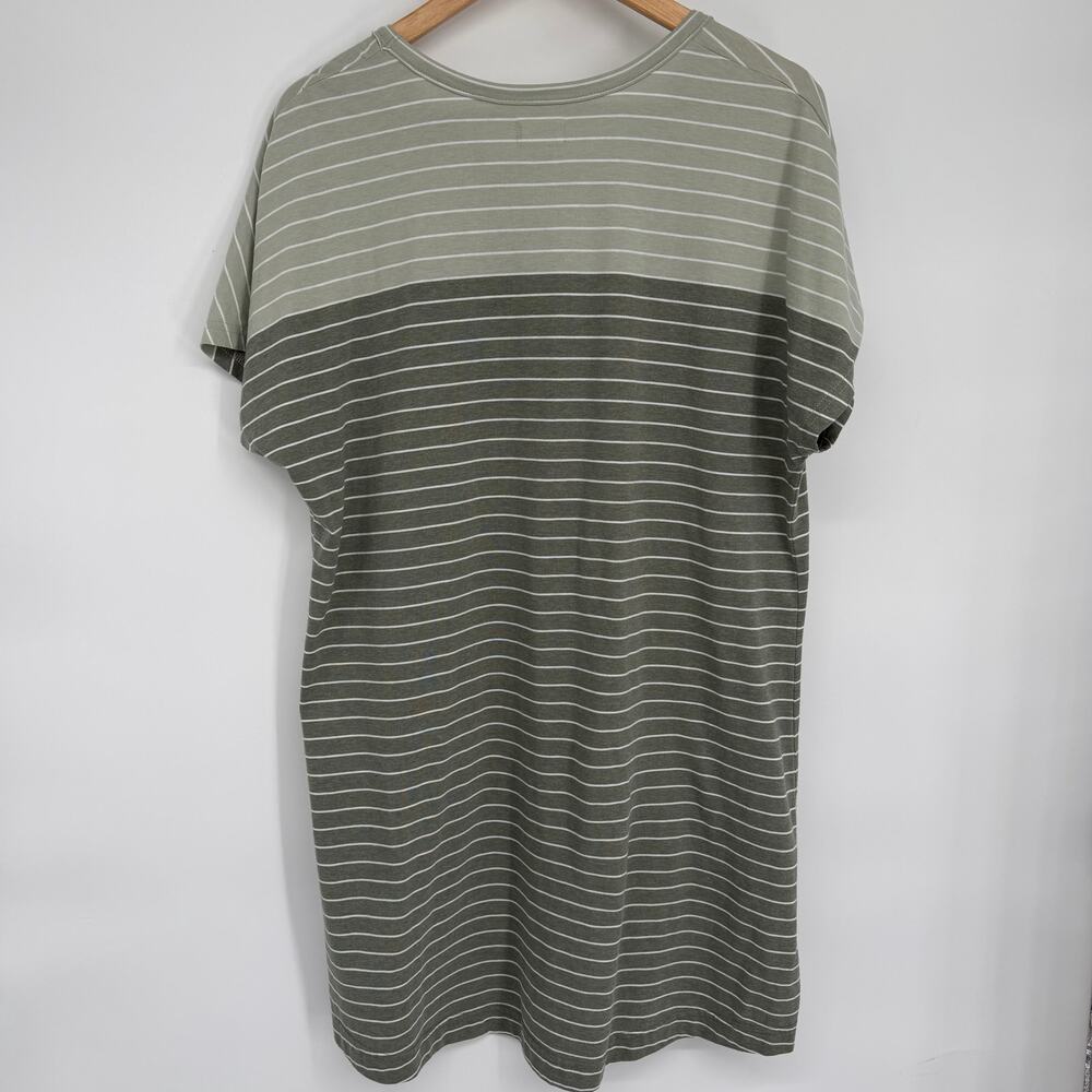 Upwest Dress Women’s XL Gray Striped T-Shirt‎ ComfyCore Loungewear Oversized